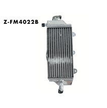 chladič pravý sa hodí pre YZF 250 10 - 14